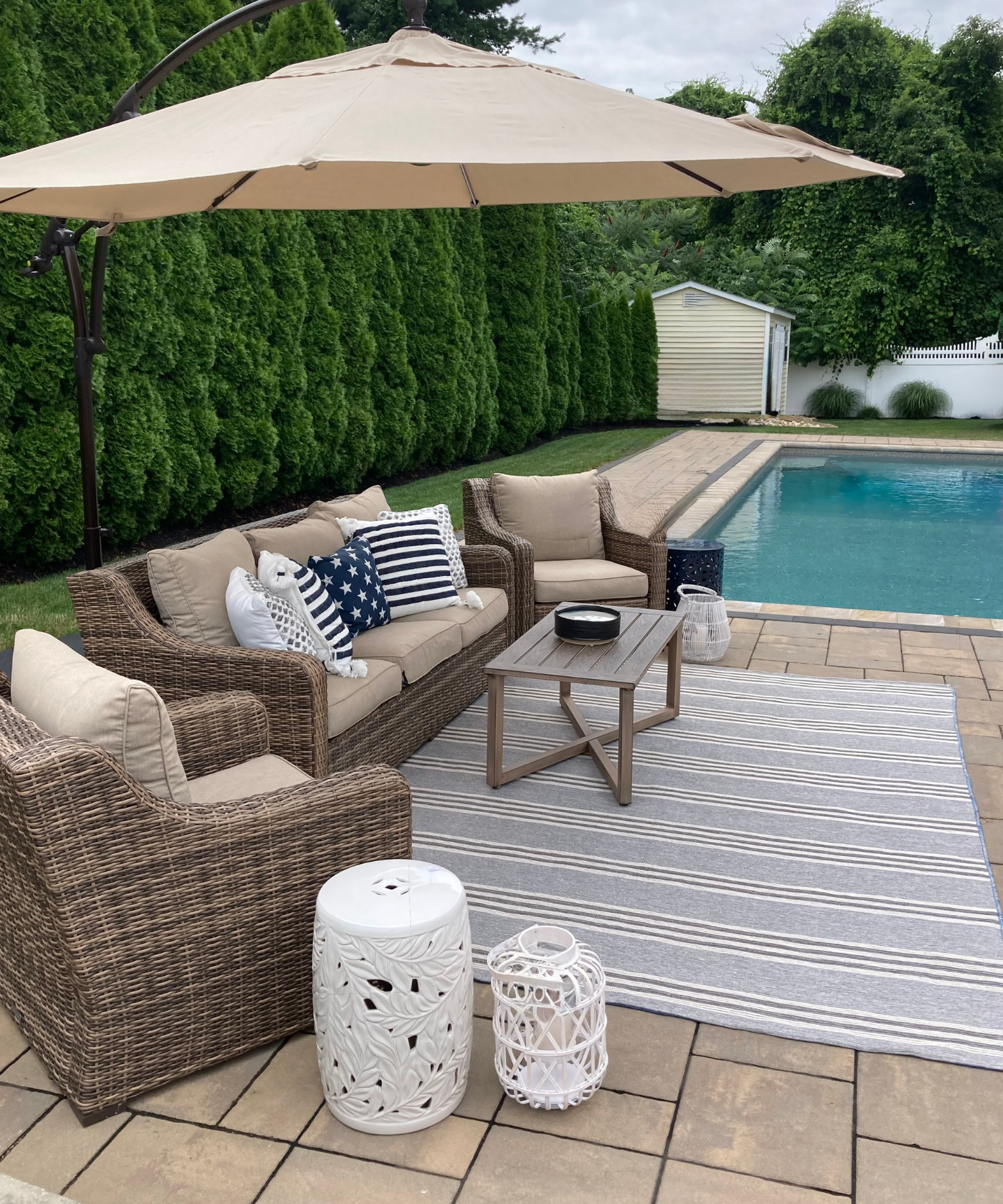 Upscale outdoor design by HB Stevens Design